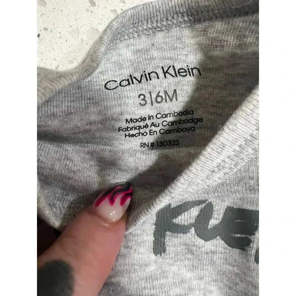 CALVIN KLEIN onepiece unisex logo minimalistic baby 3-6 months bundle of 3 - Picture 5 of 7